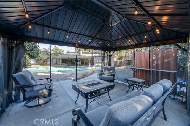 Detail Gallery Image 20 of 29 For 6384 E Lowe Ave, Fresno,  CA 93727 - 3 Beds | 2 Baths