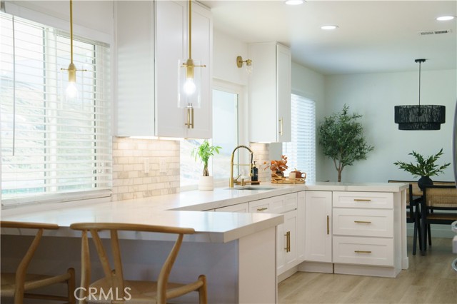 Detail Gallery Image 14 of 47 For 7320 Percheron, Jurupa Valley,  CA 92509 - 4 Beds | 2/1 Baths