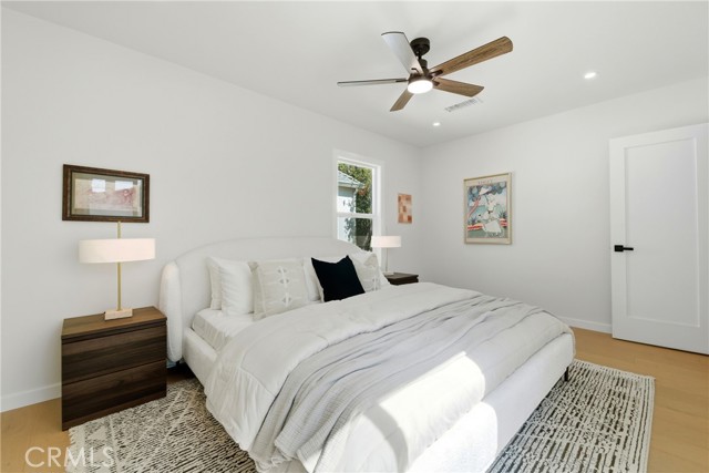 Detail Gallery Image 15 of 33 For 2563 S Bentley, Los Angeles,  CA 90064 - 3 Beds | 3 Baths