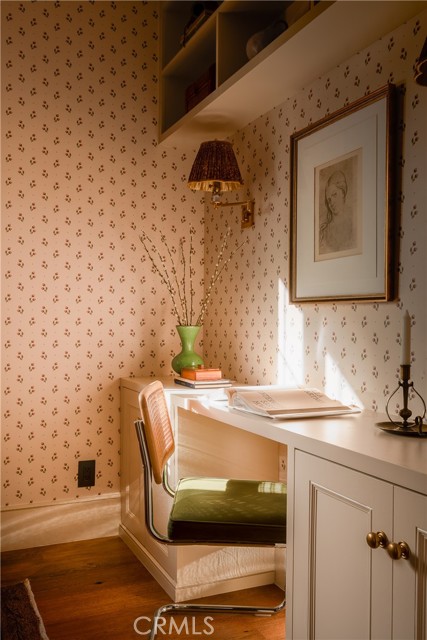 Image 6 of 53 For 734 Parkman