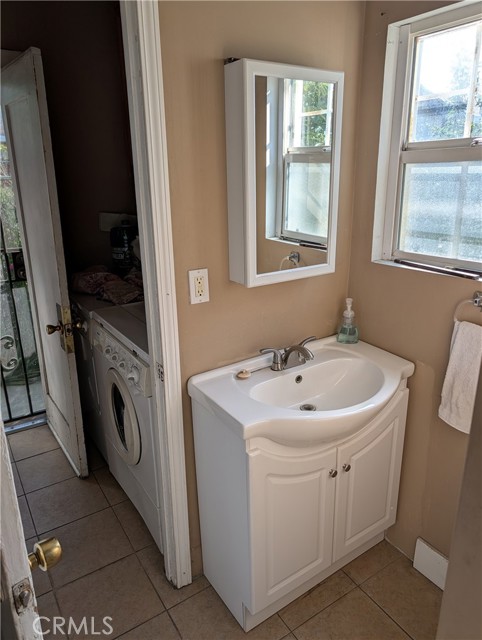 Detail Gallery Image 15 of 32 For 836 N Alma, City Terrace,  CA 90063 - – Beds | – Baths