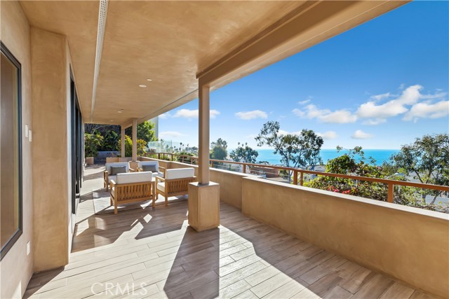 Detail Gallery Image 31 of 41 For 206 Grandview St, Laguna Beach,  CA 92651 - 3 Beds | 3 Baths