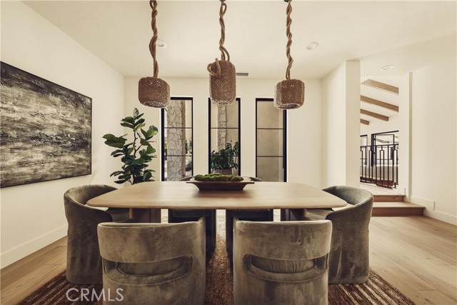 4195 Alonzo Avenue, Encino CA: https://media.crmls.org/medias/b54caed9-0f28-4d85-93ad-07ece0d22515.jpg