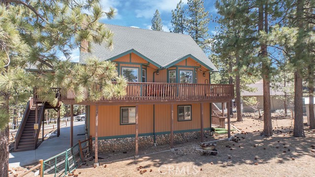 39607 Forest Road, Big Bear Lake CA: https://media.crmls.org/medias/b54ed4ca-de96-4f19-b396-add7736db4e0.jpg