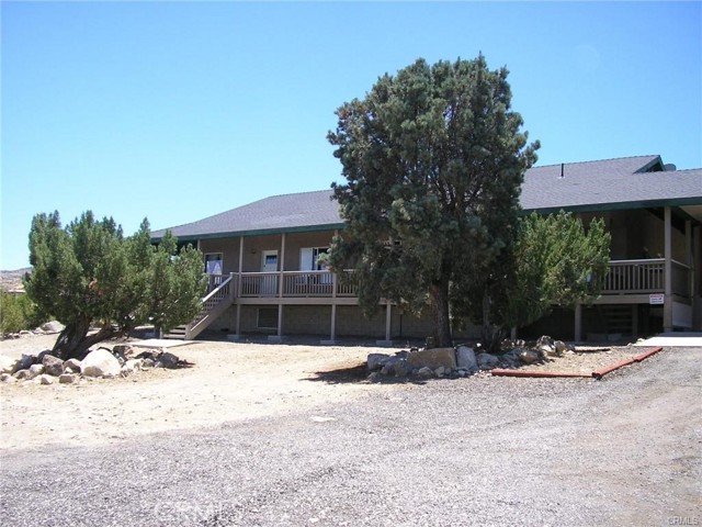 Detail Gallery Image 1 of 5 For 375 Canyon Rd, Pinon Hills,  CA 92372 - 2 Beds | 2 Baths
