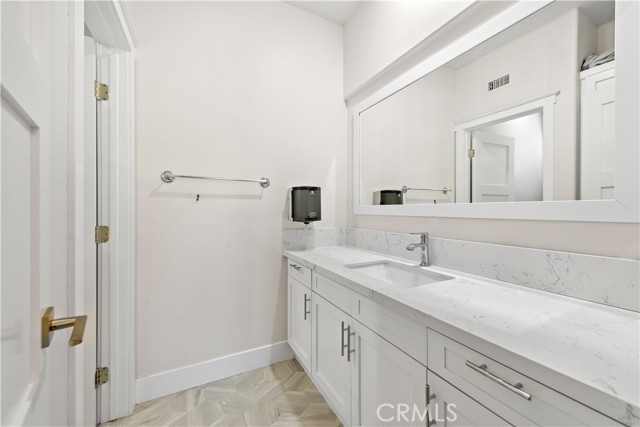 Detail Gallery Image 44 of 59 For 29 Hallcrest Dr, Ladera Ranch,  CA 92694 - 5 Beds | 5 Baths