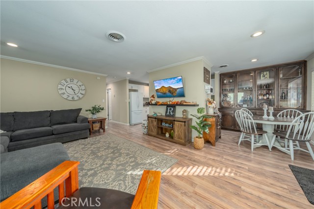 Detail Gallery Image 9 of 32 For 9380 Chippewa Trl, Kelseyville,  CA 95451 - 3 Beds | 2 Baths