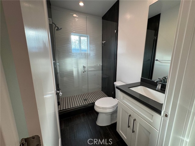 Detail Gallery Image 10 of 10 For 6427 Nagle, Van Nuys,  CA 91401 - 1 Beds | 1 Baths