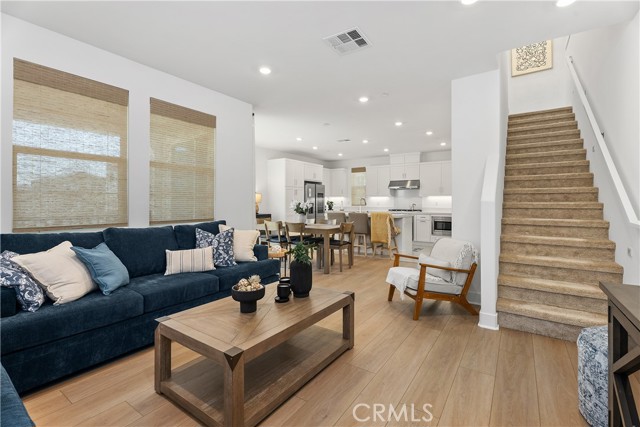 Detail Gallery Image 23 of 40 For 291 Heartland Way, Rancho Mission Viejo,  CA 92694 - 3 Beds | 3 Baths