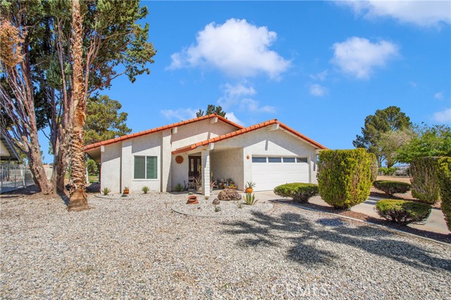 12990 Cedarbrook Lane, Victorville CA: https://media.crmls.org/medias/b5513030-038e-47fc-81b1-8bffbcc4cf11.jpg