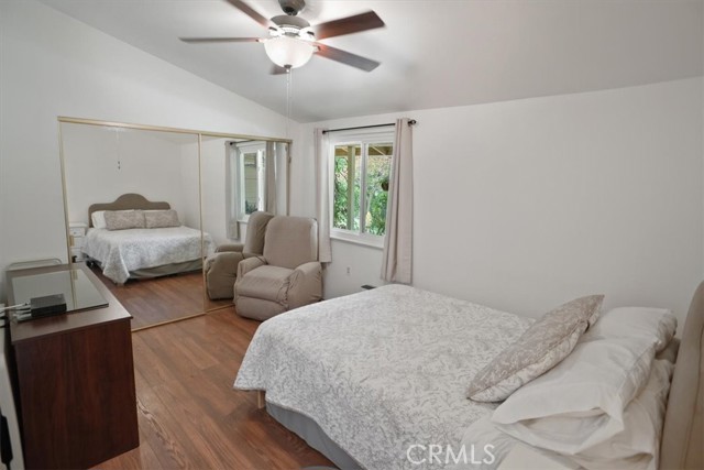 19207 Avenue Of The Oaks, Newhall CA: https://media.crmls.org/medias/b55156af-482b-4527-9ea5-9cda4d188671.jpg
