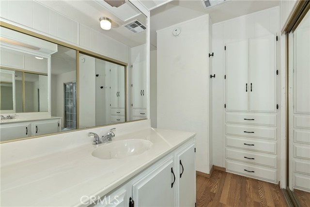 391 Montclair Dr #41, Big Bear City CA: https://media.crmls.org/medias/b55192d9-9e52-4834-83e1-1a616721a930.jpg