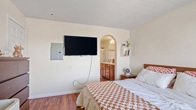 Detail Gallery Image 13 of 35 For 1888 Caminito Treviana, Chula Vista,  CA 91913 - 2 Beds | 2/1 Baths