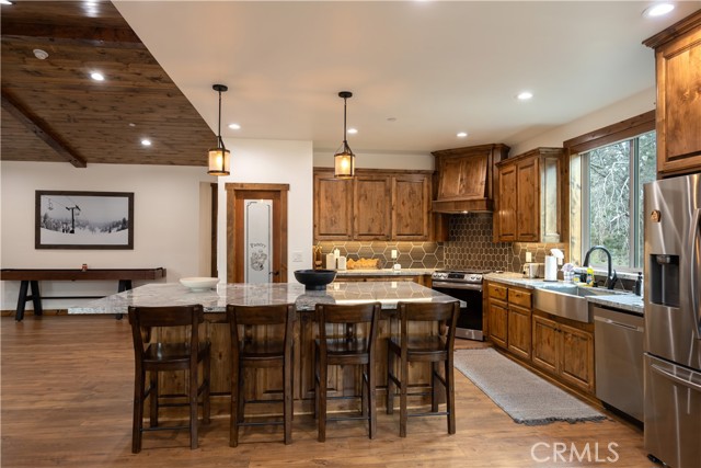 Detail Gallery Image 13 of 38 For 1618 Tuolumne Rd, Big Bear City,  CA 92314 - 4 Beds | 3/1 Baths