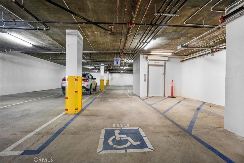 MLS #WS25195317 image #5