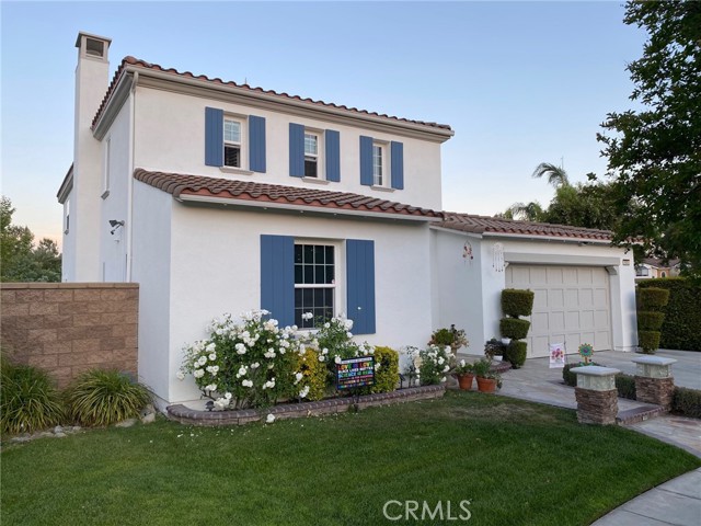 Front view of home