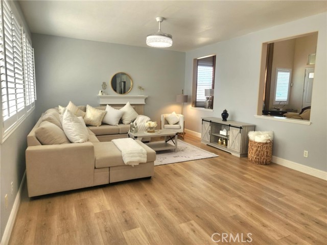 Image 16 of 72 For 26523 Starling Court