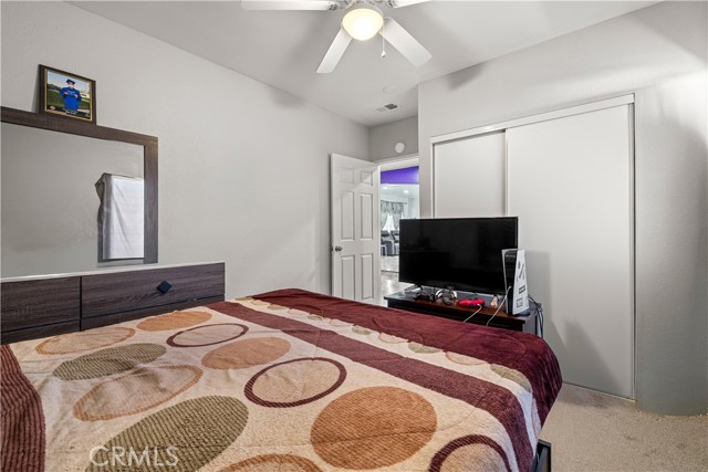 9164 Quincy Avenue, Hesperia CA: https://media.crmls.org/medias/b555c066-8cee-4053-a148-5689c7af1e43.jpg