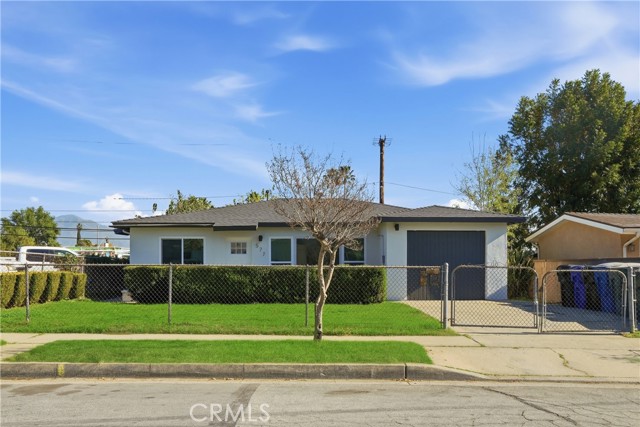 577 Herrington N Avenue, San Bernardino CA: https://media.crmls.org/medias/b5561777-475c-4b93-9a07-14998a929356.jpg