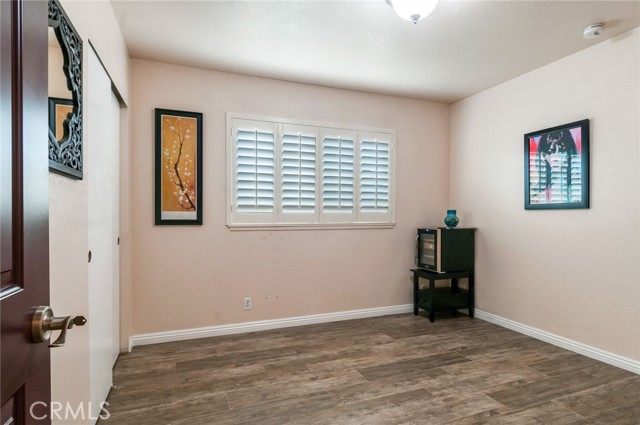 3202 Half Circle Road, Norco CA: https://media.crmls.org/medias/b5562926-ff39-4f87-840e-b2824cddef99.jpg