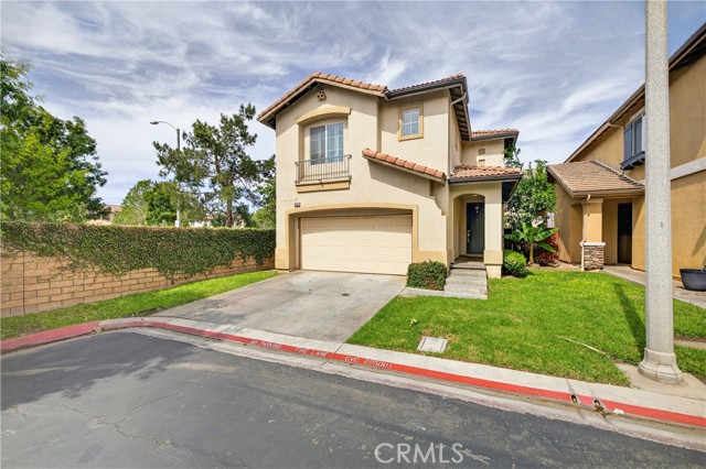 Detail Gallery Image 2 of 16 For 4597 Bieber Ct, Riverside,  CA 92505 - 4 Beds | 2/1 Baths