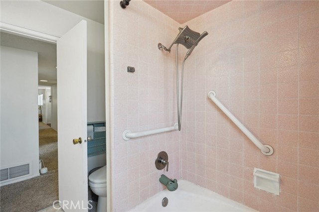 11525 Sunnybrook Lane, Whittier CA: https://media.crmls.org/medias/b556c912-5558-4e5e-88fc-4082b5c0d3fa.jpg