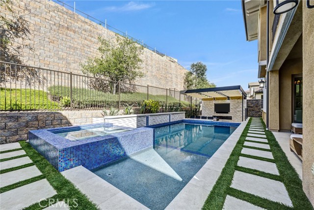 Image 25 of 46 For 5577 Heritage Oak