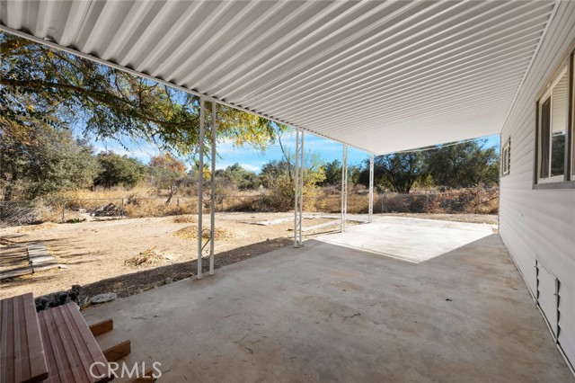 17221 Hidalgo Drive, Perris CA: https://media.crmls.org/medias/b557c772-3339-435e-b9f4-4620735e4242.jpg