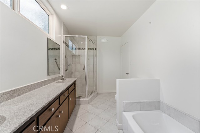 Detail Gallery Image 24 of 43 For 8828 Collett, North Hills,  CA 91343 - 3 Beds | 2 Baths