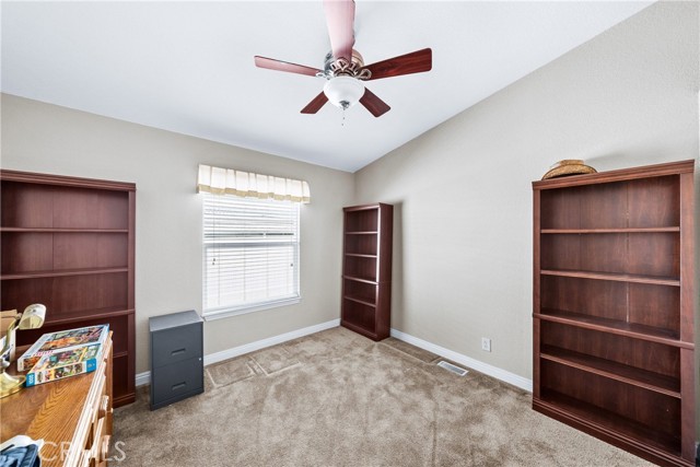 Detail Gallery Image 11 of 26 For 26110 Sultanas, Homeland,  CA 92548 - 3 Beds | 2 Baths