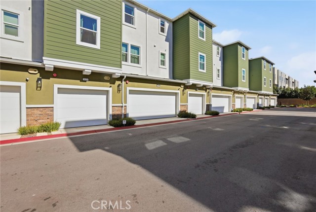 Detail Gallery Image 32 of 37 For 1618 W. Cameron, West Covina,  CA 91790 - 3 Beds | 3 Baths