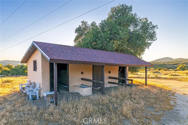28015 Old Mine Road, Ranchita CA: https://media.crmls.org/medias/b55b4f80-7b57-47cd-ac60-b198a8c7d4bb.jpg