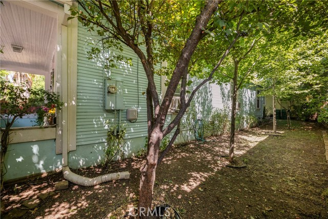 479 E 9th Street, Chico CA: https://media.crmls.org/medias/b55c454e-97d0-4233-ae41-cd44b1eb43ac.jpg