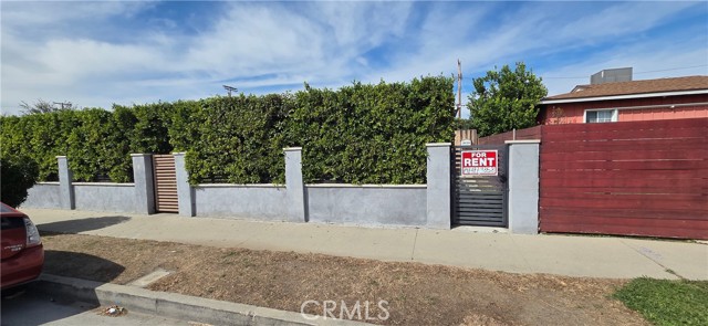 Detail Gallery Image 2 of 56 For 20237 Vanowen, Winnetka,  CA 91306 - 2 Beds | 1 Baths