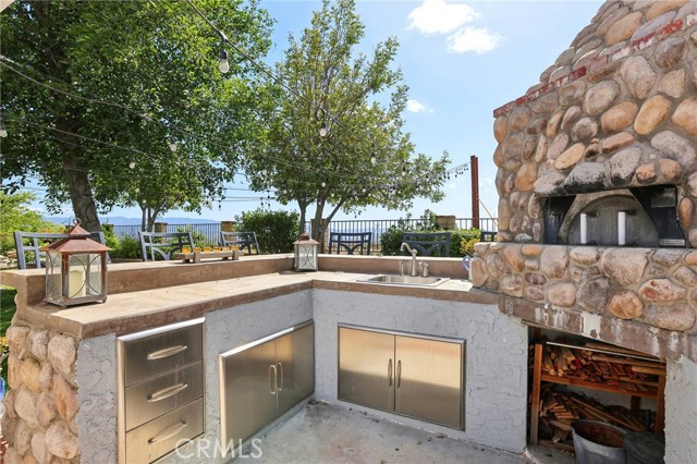 Detail Gallery Image 28 of 47 For 27959 Palmetto Ridge Dr, Valencia,  CA 91354 - 4 Beds | 2/1 Baths