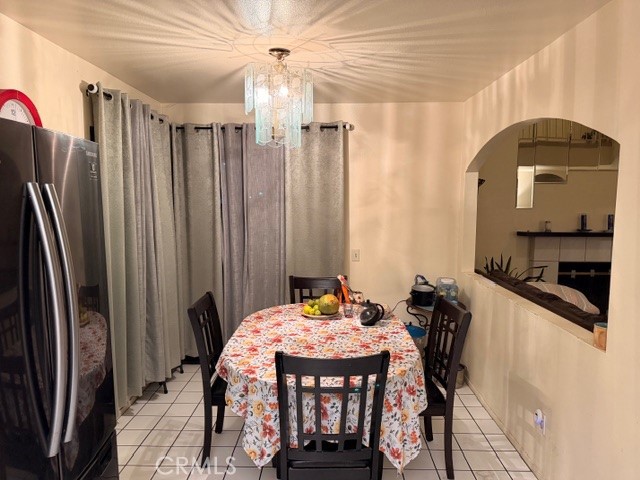 Detail Gallery Image 6 of 22 For 1470 Coral Tree, San Bernardino,  CA 92408 - 3 Beds | 2/1 Baths