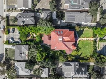 https://media.crmls.org/medias/b55edfea-ab37-4145-8853-ca5738ca5dae.jpg?preset=X-Large