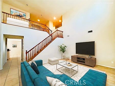 Detail Gallery Image 2 of 42 For 17231 Greentree Dr, Riverside,  CA 92503 - 5 Beds | 4 Baths