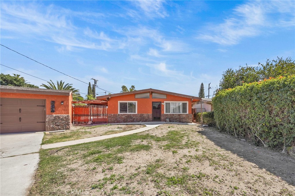 9417 Mango Avenue
