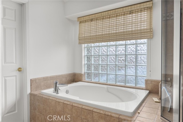 Detail Gallery Image 46 of 66 For 11208 Bright Water, Bakersfield,  CA 93311 - 4 Beds | 2/1 Baths