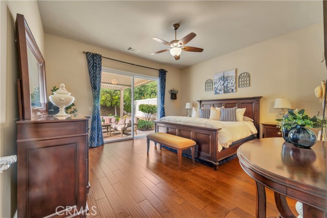 Detail Gallery Image 13 of 36 For 14006 Sandstone Peak, Bakersfield,  CA 93306 - 2 Beds | 2 Baths