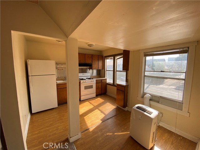 Detail Gallery Image 18 of 32 For 3755 Brockton Ave, Riverside,  CA 92501 - – Beds | – Baths