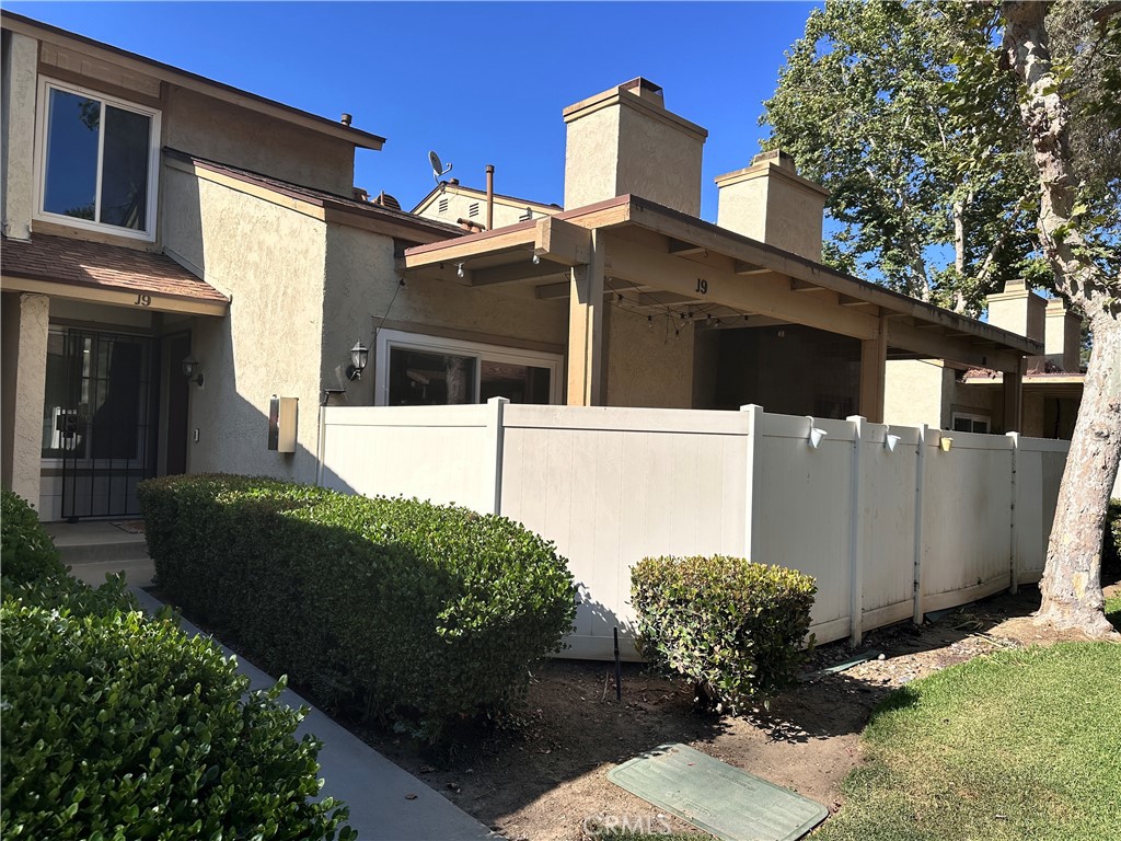1031 S Palmetto