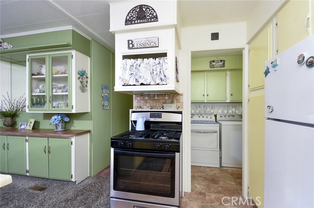 Detail Gallery Image 7 of 21 For 841 San Ynez Dr, Hemet,  CA 92543 - 2 Beds | 2 Baths