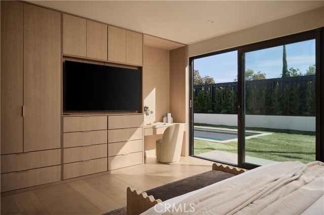 Detail Gallery Image 17 of 33 For 23740 Killion St, Woodland Hills,  CA 91367 - 4 Beds | 3 Baths