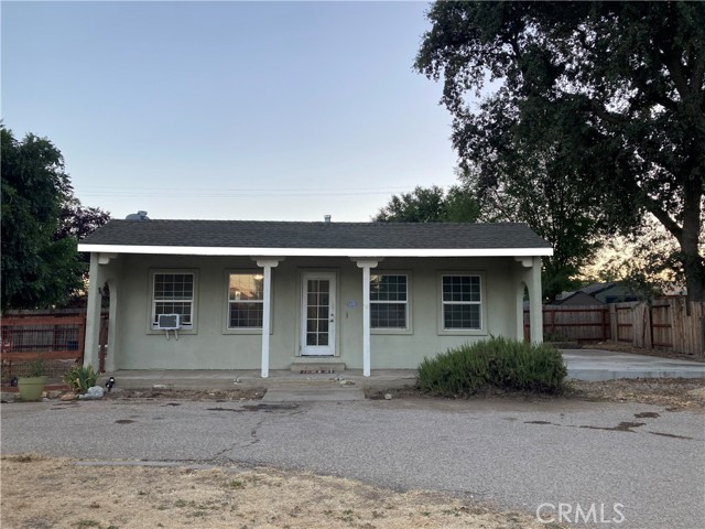 Detail Gallery Image 1 of 1 For 5195 Mercedes Ave, Atascadero,  CA 93422 - 2 Beds | 1 Baths