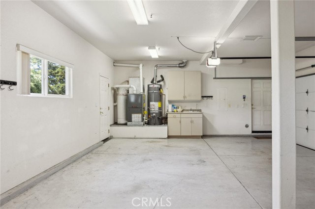 993 Las Palmas Way, San Luis Obispo CA: https://media.crmls.org/medias/b564ad39-5f47-4ade-bc1b-df023653602c.jpg