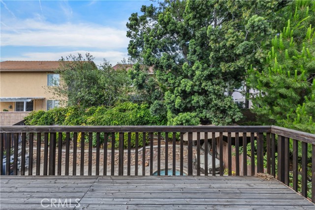 23 Red Coat Place, Irvine CA: https://media.crmls.org/medias/b5653fbd-8e5f-4b65-8622-02cd4195c2f2.jpg
