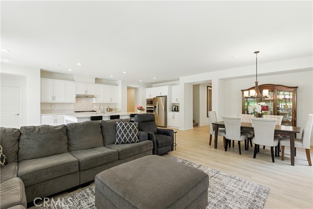 31530 Calle De Las Estrellas, Bonsall CA: https://media.crmls.org/medias/b5659073-cd7f-48ad-b2f8-07d738e963f0.jpg