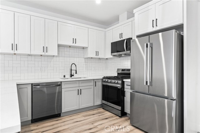 Detail Gallery Image 23 of 61 For 10857 Morrison St, North Hollywood,  CA 91601 - – Beds | – Baths